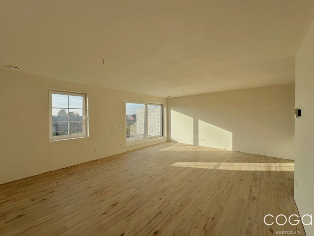 Duplex dakappartement links 4