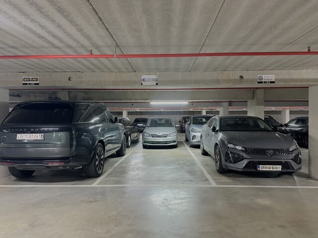 7871183 4